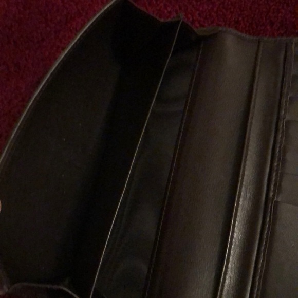 Authentic Gucci wallet - Picture 3 of 7